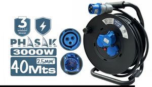 Regleta Phasak de 3 tomas enchufes industriales 2P+TT y enrollador con protección contra sobretensiones 40m