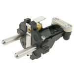 CM04900 - 03