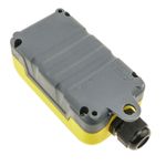 TG00100 - 04