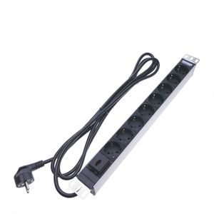 Regleta de enchufes rack 19" de 8 schuko negros con interruptor de RackMatic