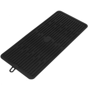 Alfombrilla escurreplatos de silicona 446x203 mm negra
