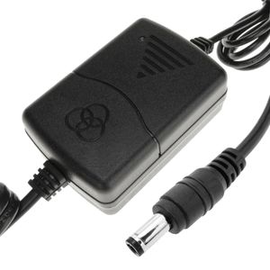 Fuente de alimentación de sobremesa 12VDC 1A