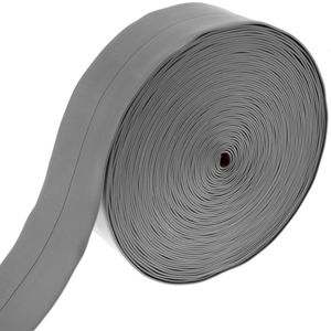 Rodapié flexible autoadhesivo 19 x 19 mm. Longitud 20 m gris